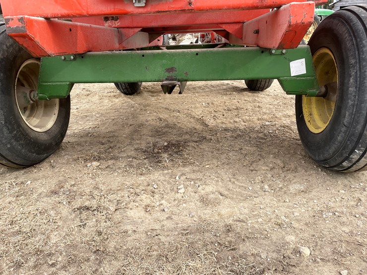 john-deere-1075-image-18