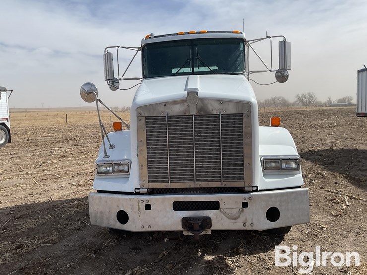 1998-kenworth-t800-image-2