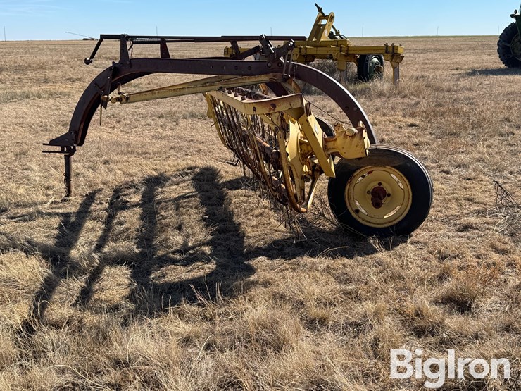 new-holland-56-image-8