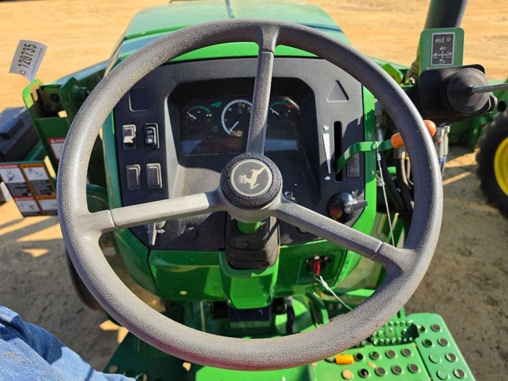 john-deere-5055e-image-15