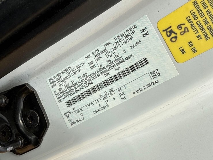 2019-ford-f150-xl-image-16