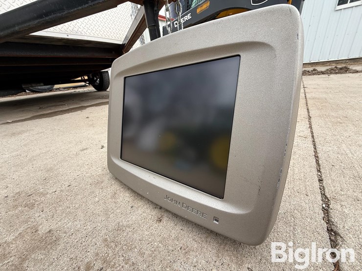 john-deere-2600-image-1