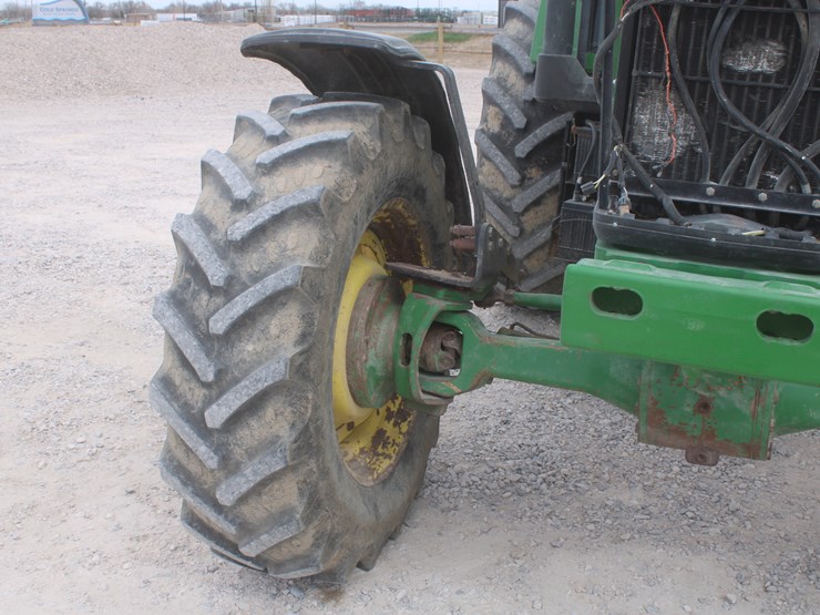 john-deere-7610-image-64