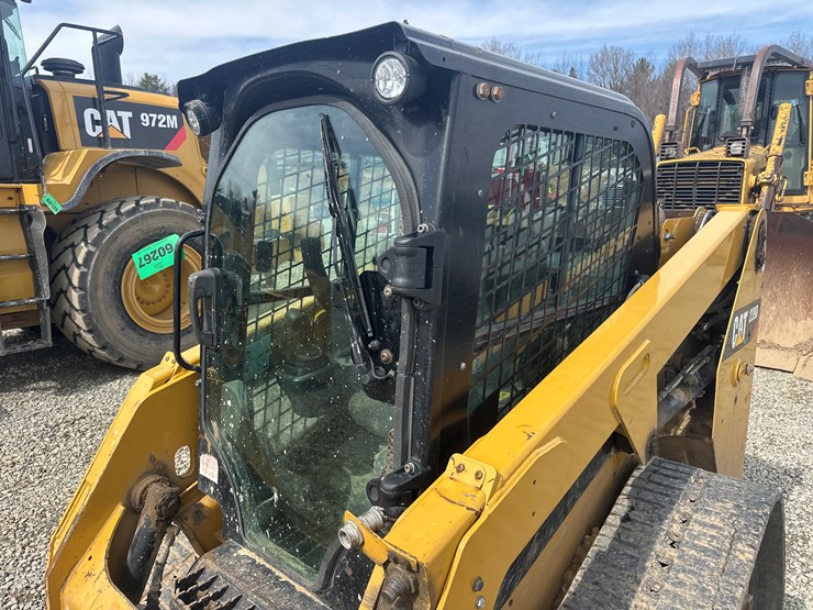 2019-caterpillar-239d-image-9