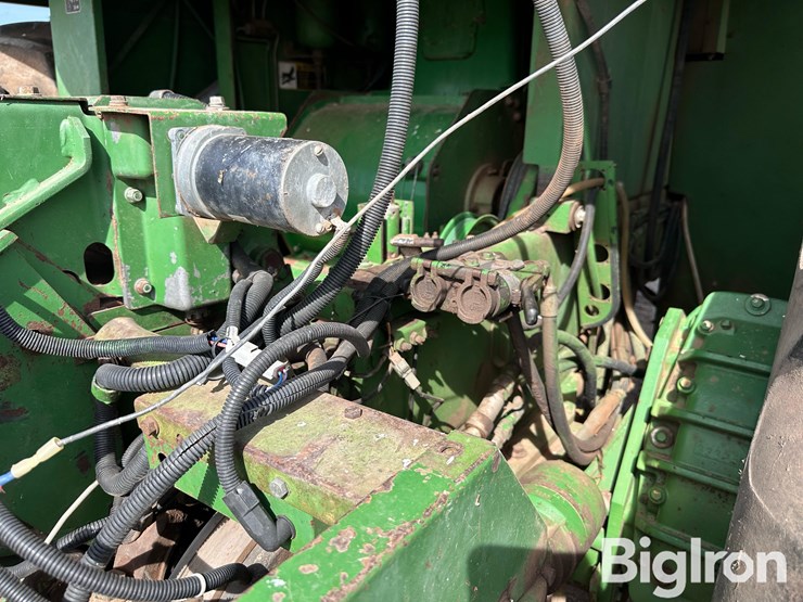 1995-john-deere-6810-image-13