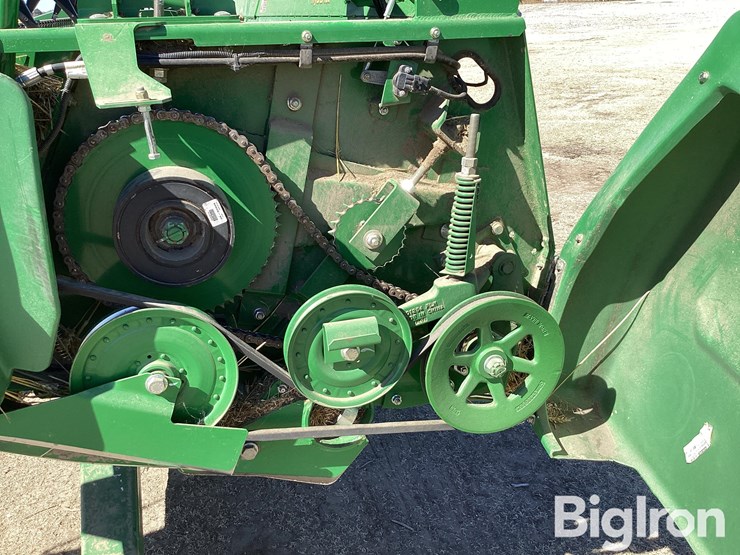 2022-john-deere-625f-image-13