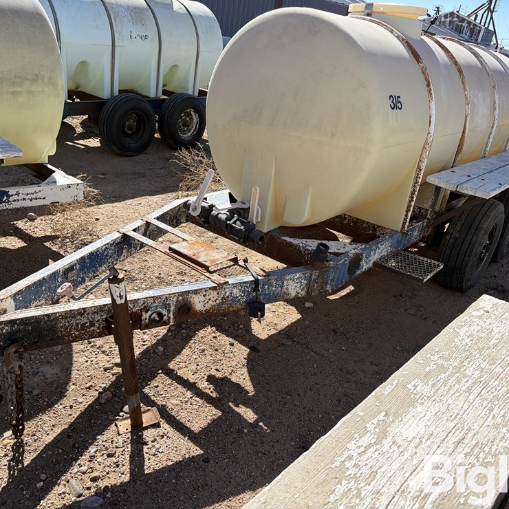 1050-Gallon T/A Nurse Tank Trailer