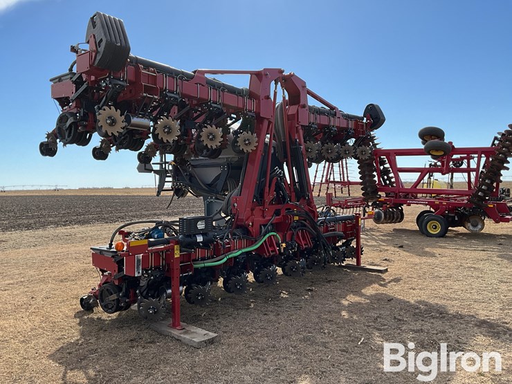 international-70-image-3