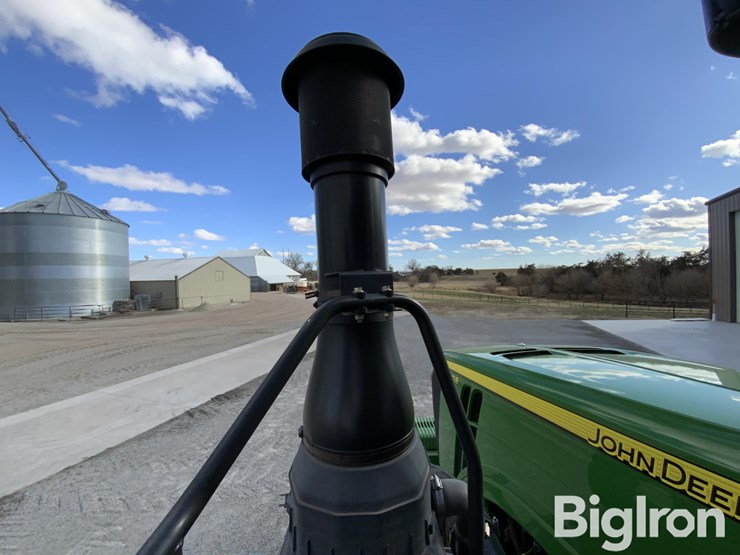 2017-john-deere-9520r-image-12