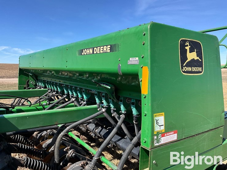 john-deere-750-image-14