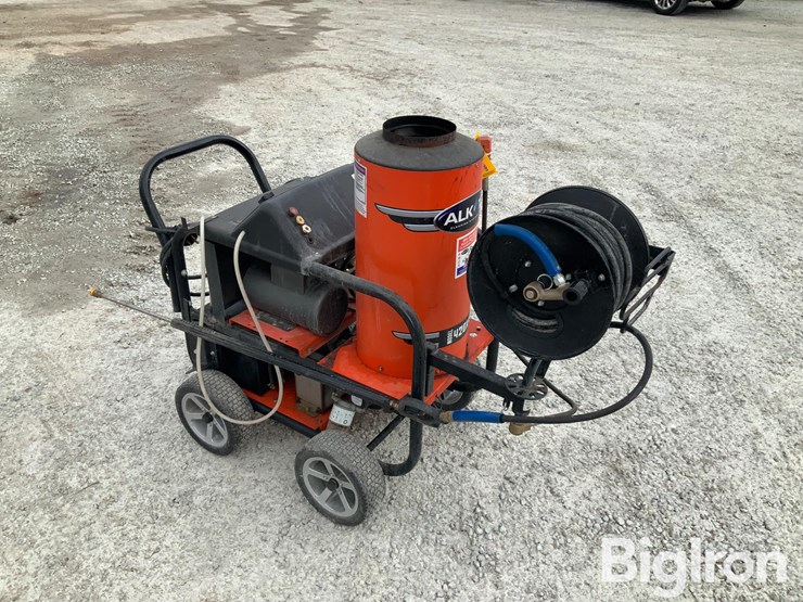 alkota-420x4-power-washer-image-3