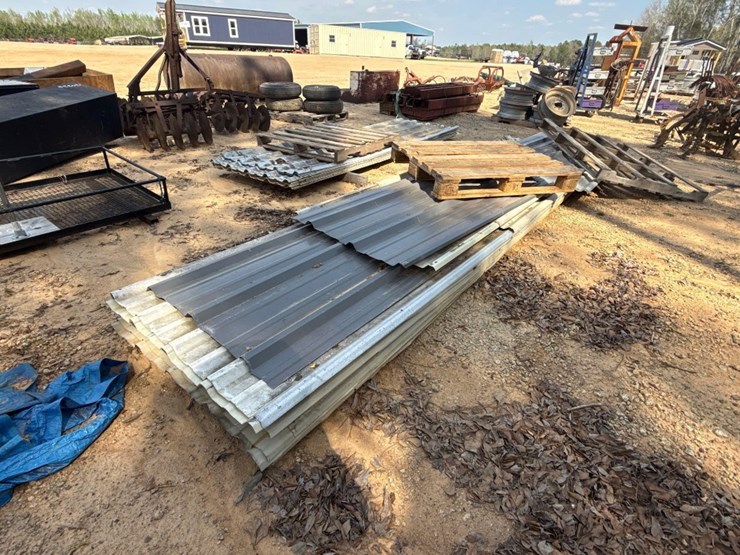 5296---bundle-of-metal-roofing-image-3