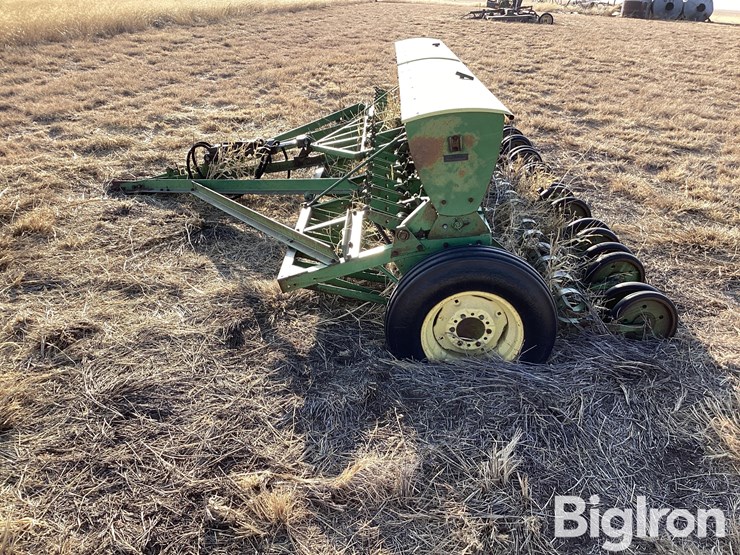 john-deere-14-image-7