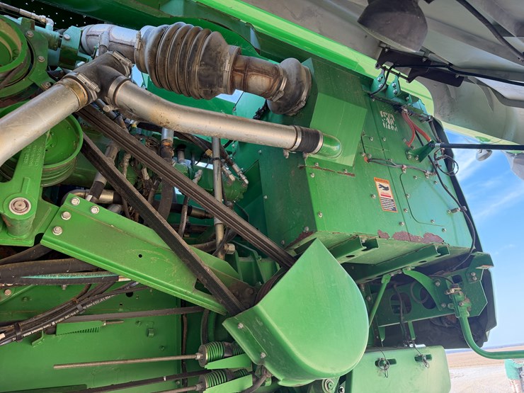 2014-john-deere-s670-image-68