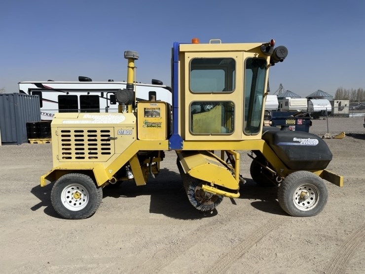 superior-broom-dt80j-image-6