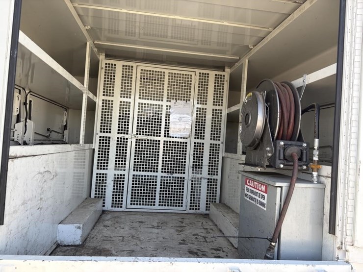 2012-ford-f450-image-10