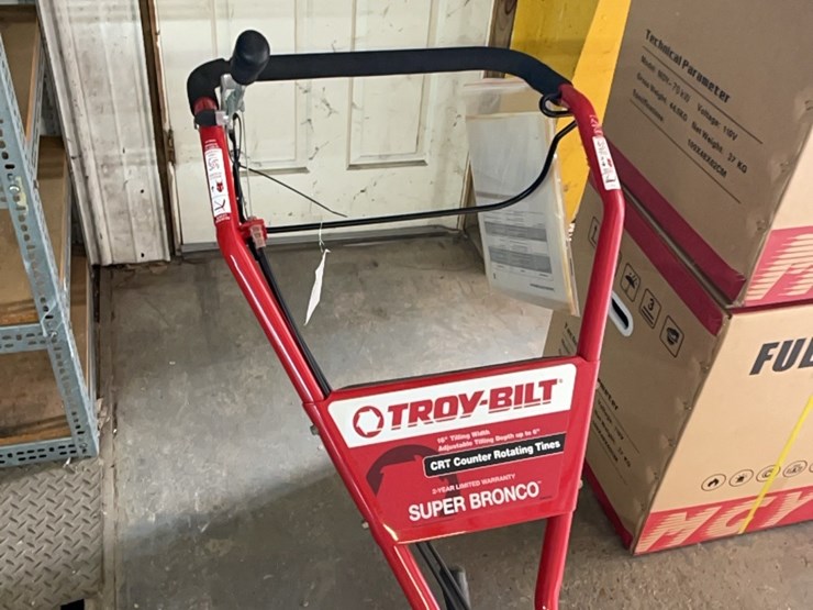 troy-bilt-super-bronco-image-4