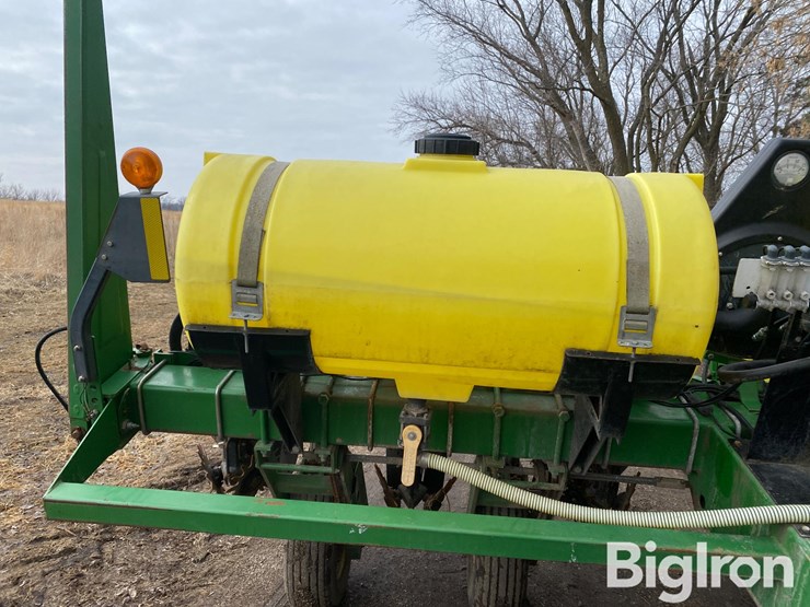 john-deere-1750-image-17