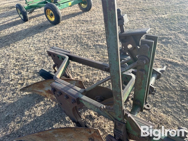 john-deere-2-image-20