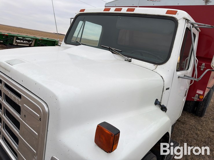 1979-international-1854-t/a-grain-truck-w/2011-crysteel-box-image-12