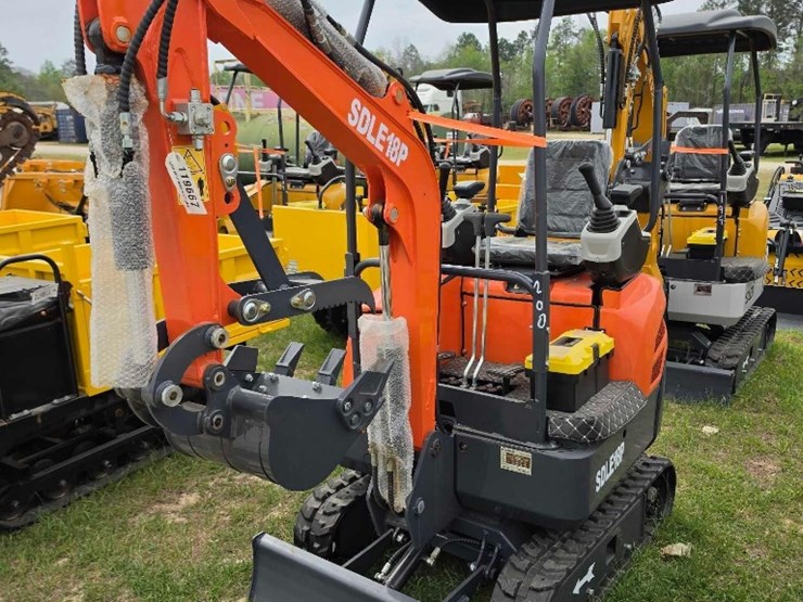 --absolute---new-sdlanch-excavator-image-1