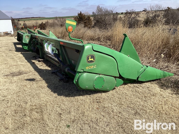 2009-john-deere-608c-image-5