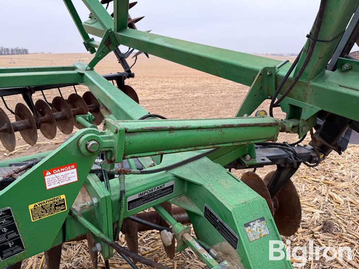 john-deere-630-image-14