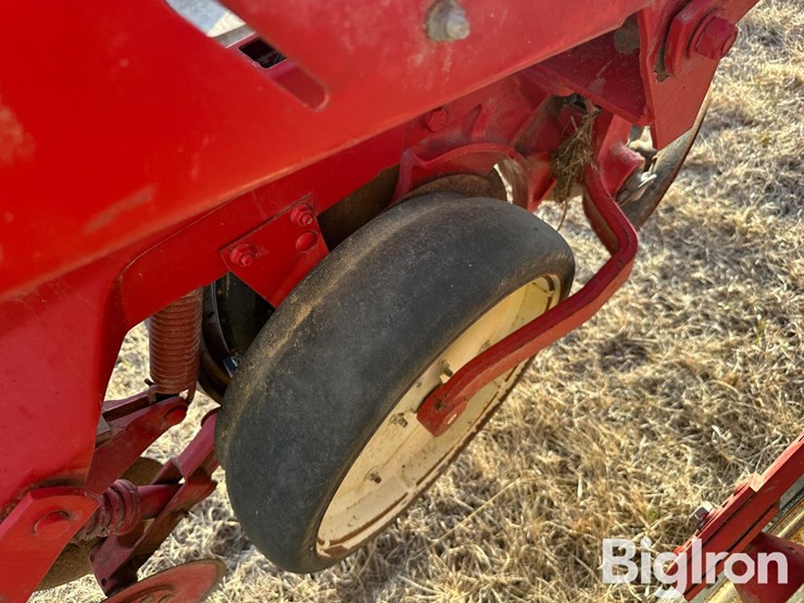 international-800-cyclo-air-image-18