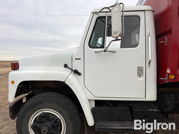 1979-international-1854-t/a-grain-truck-w/2011-crysteel-box-image-9
