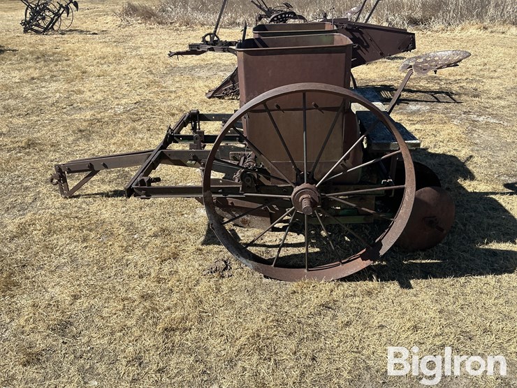 john-deere-2-image-8