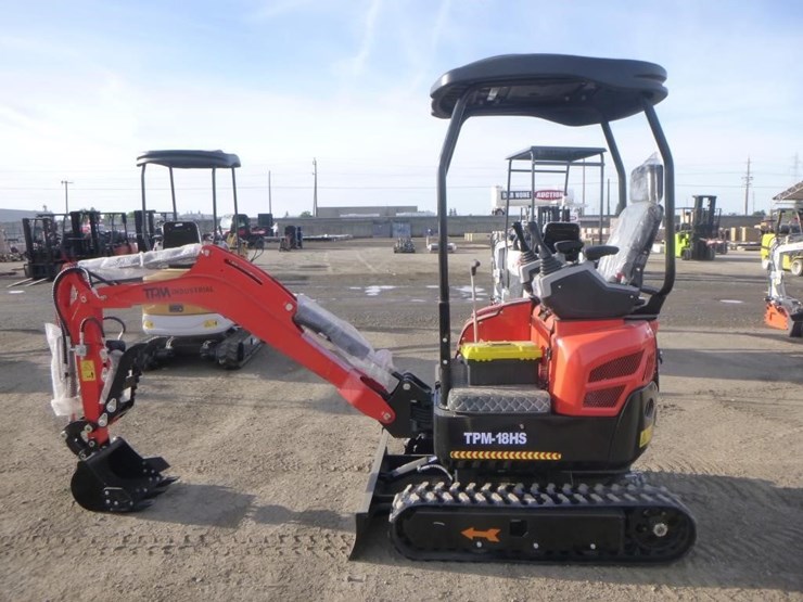 2026-tpm-18hs-hydraulic-excavator-image-5