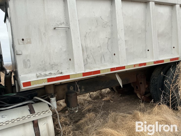 1985-ford-ltl9000-image-19