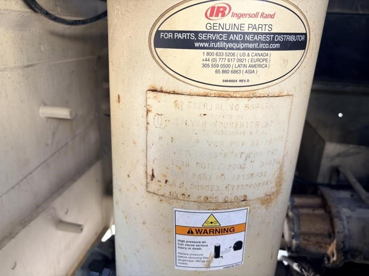 2008-john-deere-2-image-12