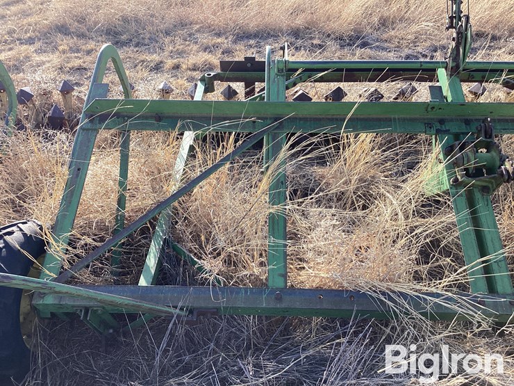 john-deere-40-image-13