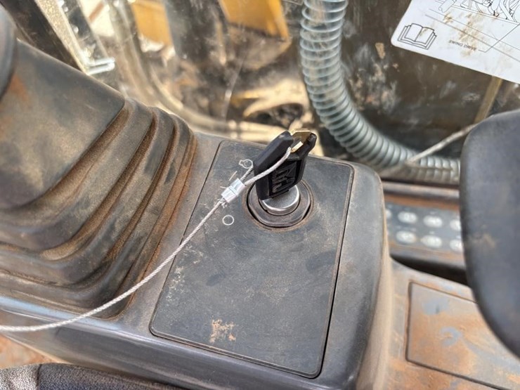 2019-caterpillar-313flgc-image-29