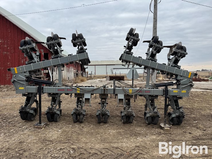 hinkier-6000-12r30"-cultivator-image-16