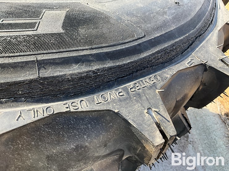 11r22.5-recapped-pivot-tires-&-rims-image-13