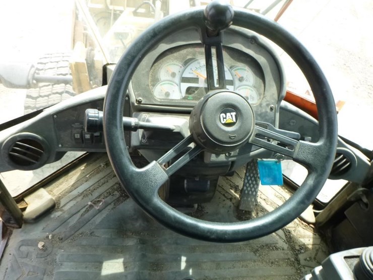 2004-caterpillar-924gz-image-10
