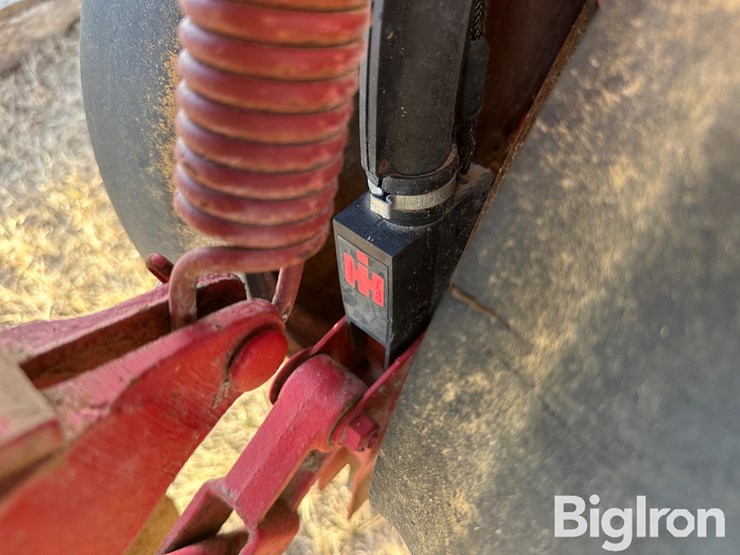 international-800-cyclo-air-image-17