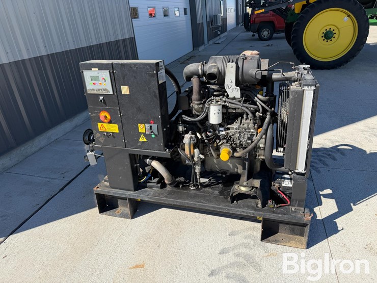 2012-highpower-systems-hyw-45-t6-os-40-kw-generator-system-image-8