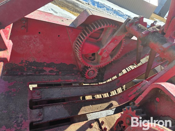 international-430t-image-14