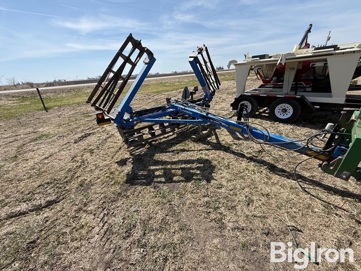 new-holland-195-image-18