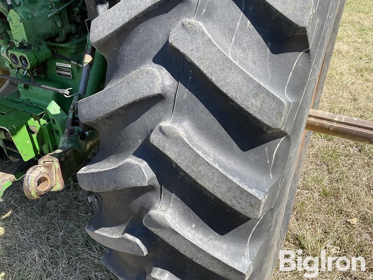 1980-john-deere-4240-image-20