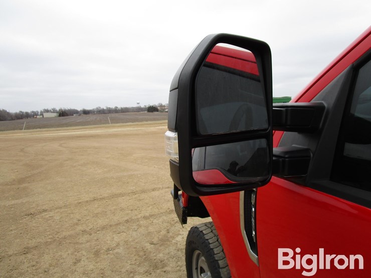 2019-ford-f350-xl-image-12