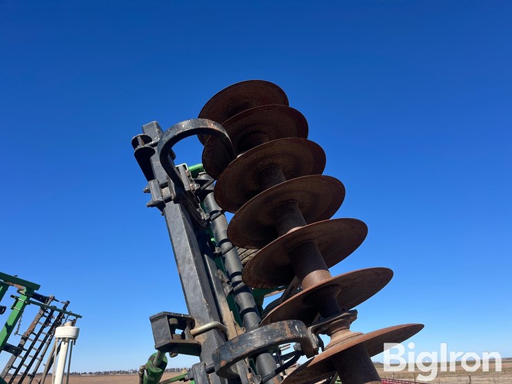 john-deere-726-image-18