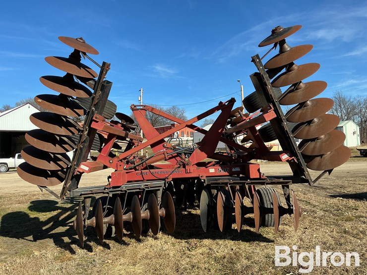 case-ih-596-image-6