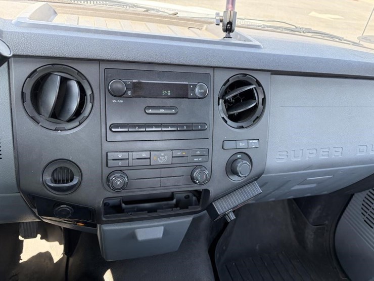 2012-ford-f250-image-14