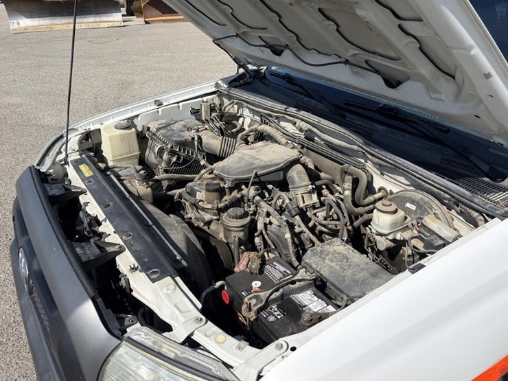 2013-toyota-tacoma-image-6