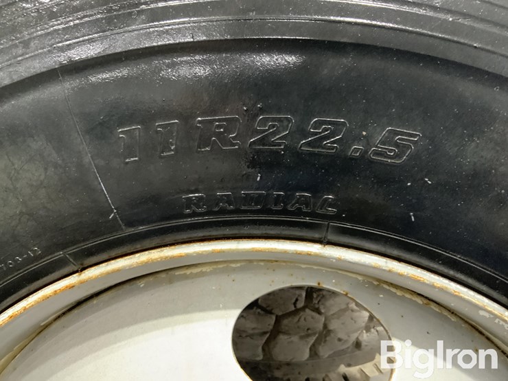 massey-ferguson-730-image-12