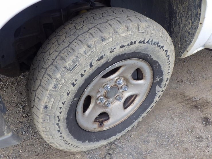 2003-chevrolet-1500-image-11